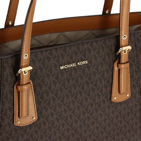 borsa michael kors marrone con logo|Borse a tracolla e portafogli a tracolla .